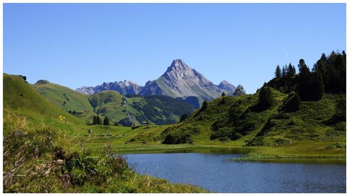 Der Kalbelesee mit Blick auf den Bieberkopf